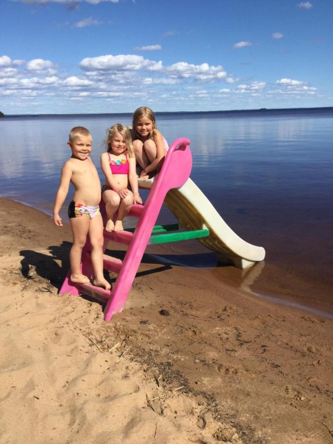 ホテルLomakyla Kultahiekat Manamansalo エクステリア 写真