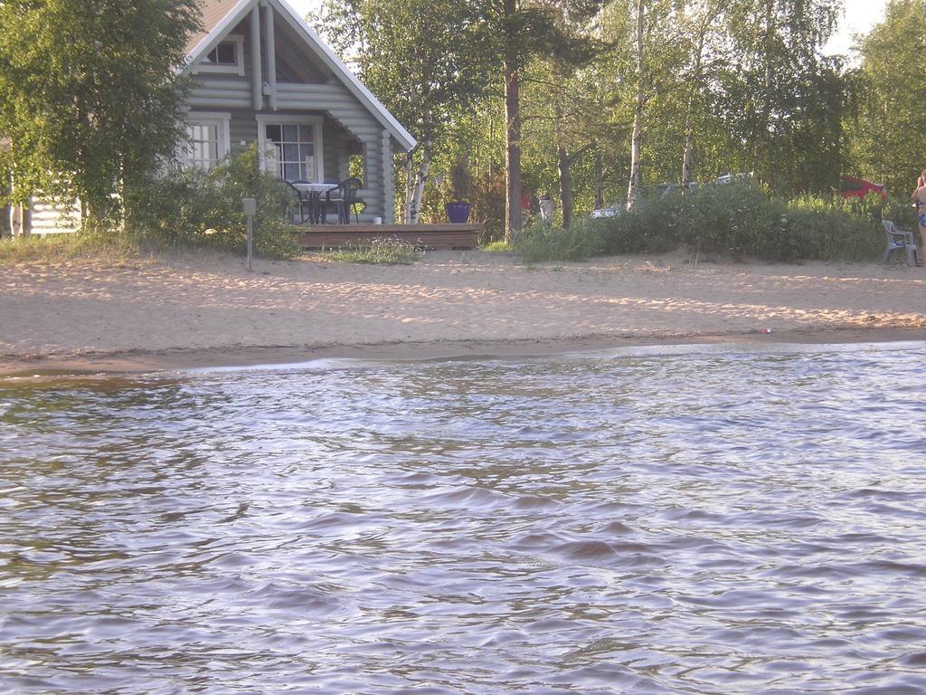 ホテルLomakyla Kultahiekat Manamansalo エクステリア 写真